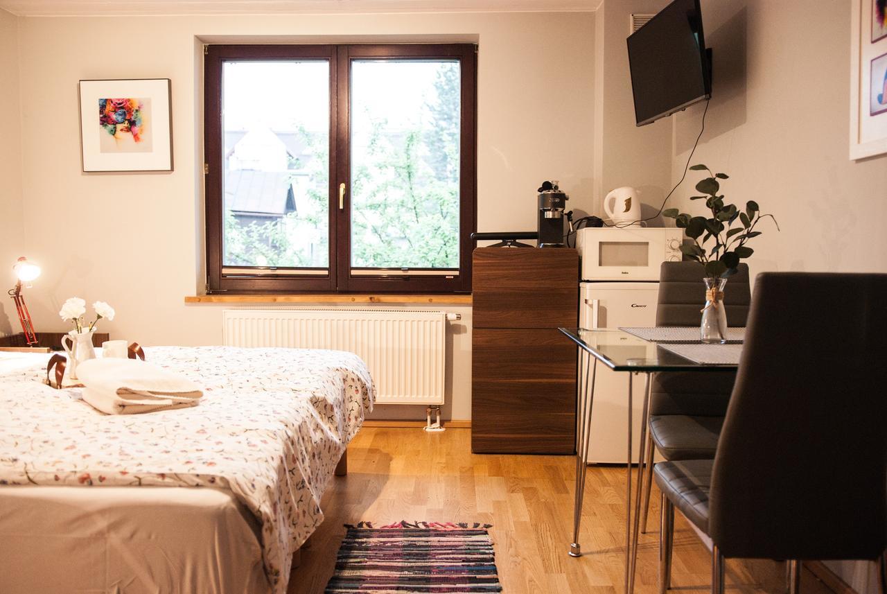 Gimnazjalna 5 - Apartamenty I Pokoje W Centrum Zakopanego エクステリア 写真