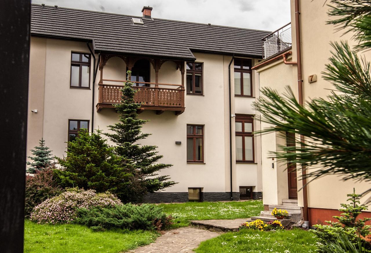 Gimnazjalna 5 - Apartamenty I Pokoje W Centrum Zakopanego エクステリア 写真