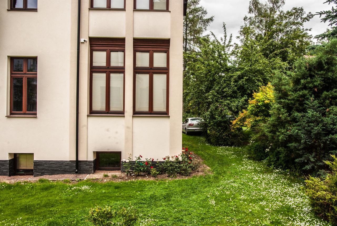 Gimnazjalna 5 - Apartamenty I Pokoje W Centrum Zakopanego エクステリア 写真