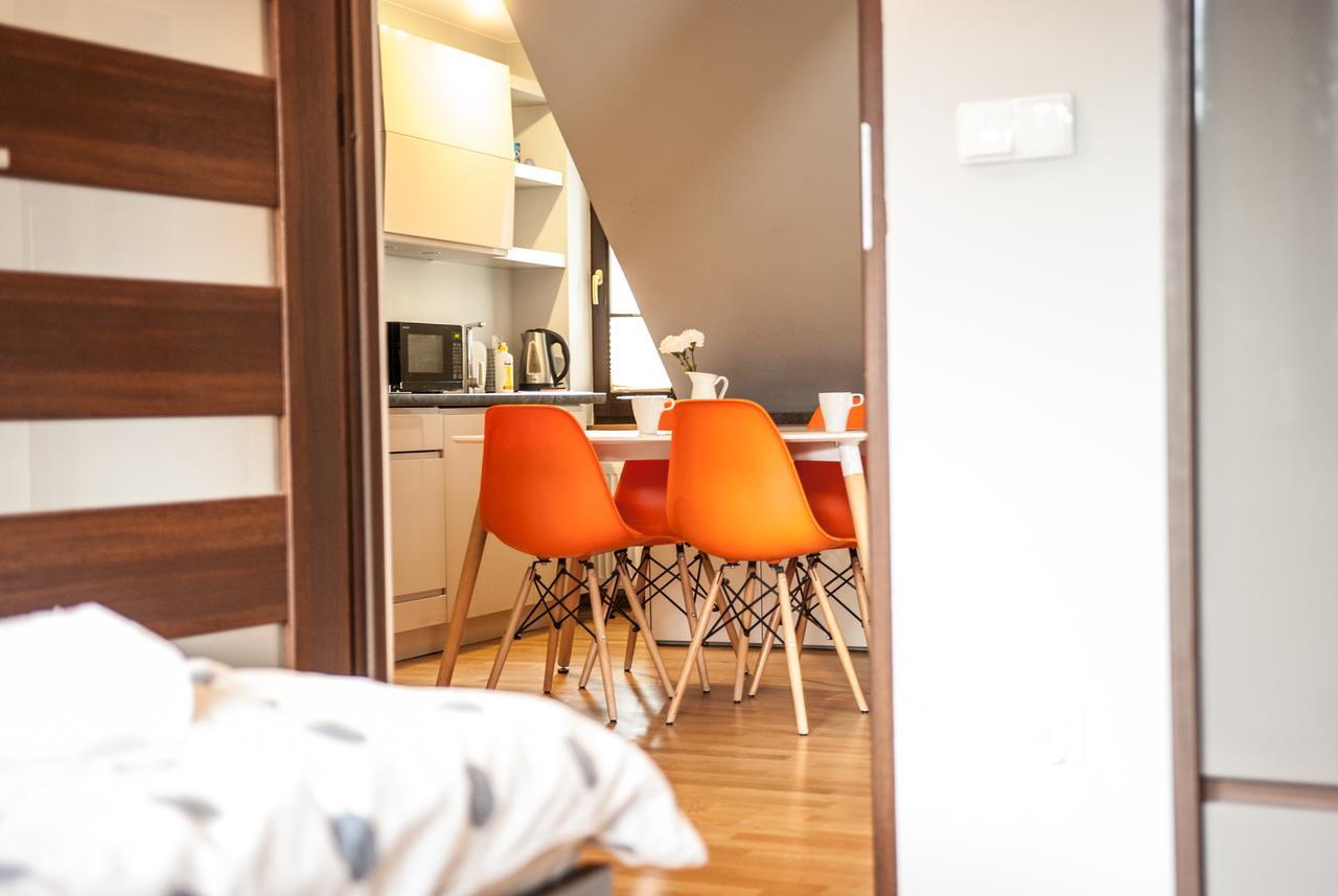 Gimnazjalna 5 - Apartamenty I Pokoje W Centrum Zakopanego エクステリア 写真